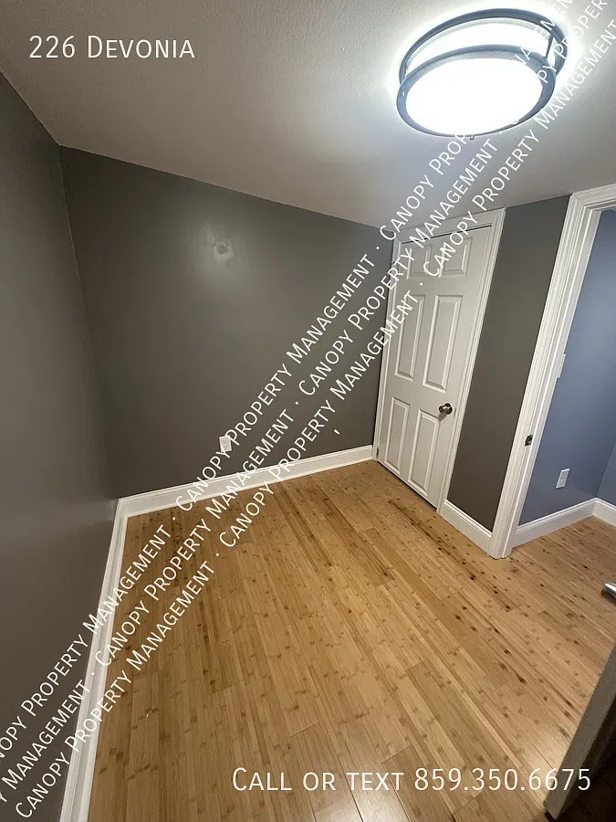 226 Devonia — Photo 3