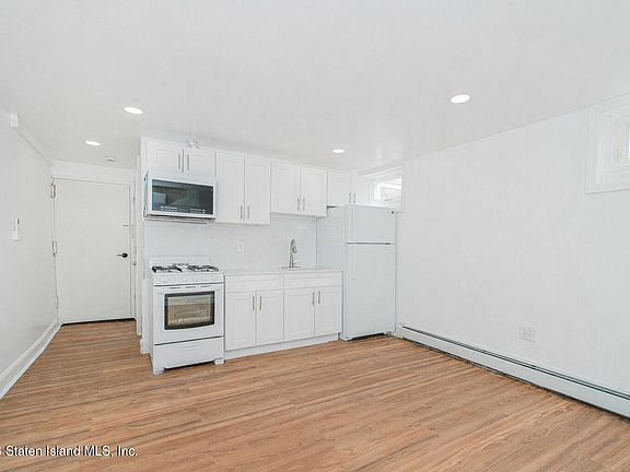 5th image of 280 Targee St APT 1