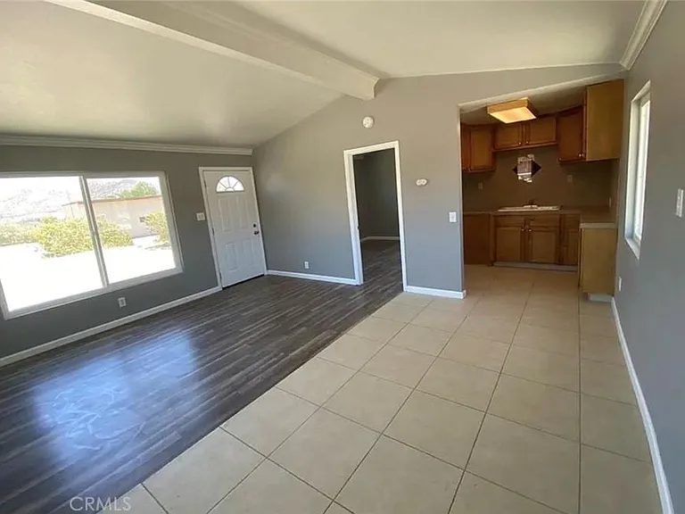9495 Bella Vista Dr — Photo 3