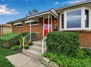 29 Hillsboro Rd, Cheektowaga, NY 14225