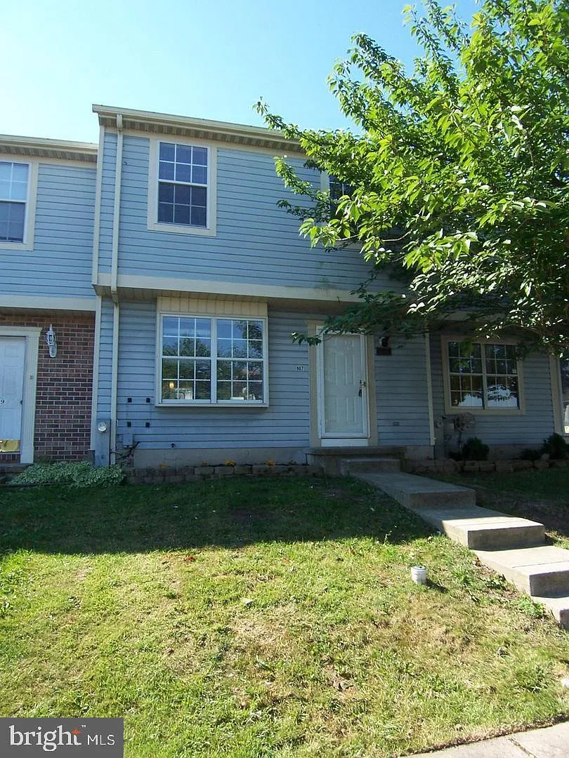 907 N Olive Branch Ct photo 1