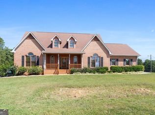 407 Colvin Dr, Locust Grove, GA 30248
