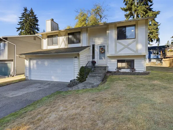 33417 40th Avenue SW, Federal Way, WA 98023