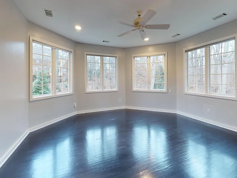 9629 Eagle Ridge Dr — Photo 32