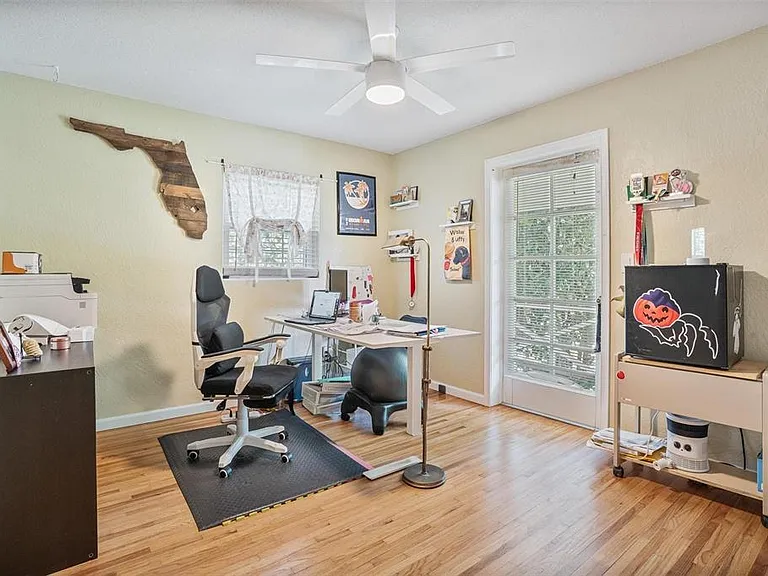 2464 Lydia Way — Photo 16