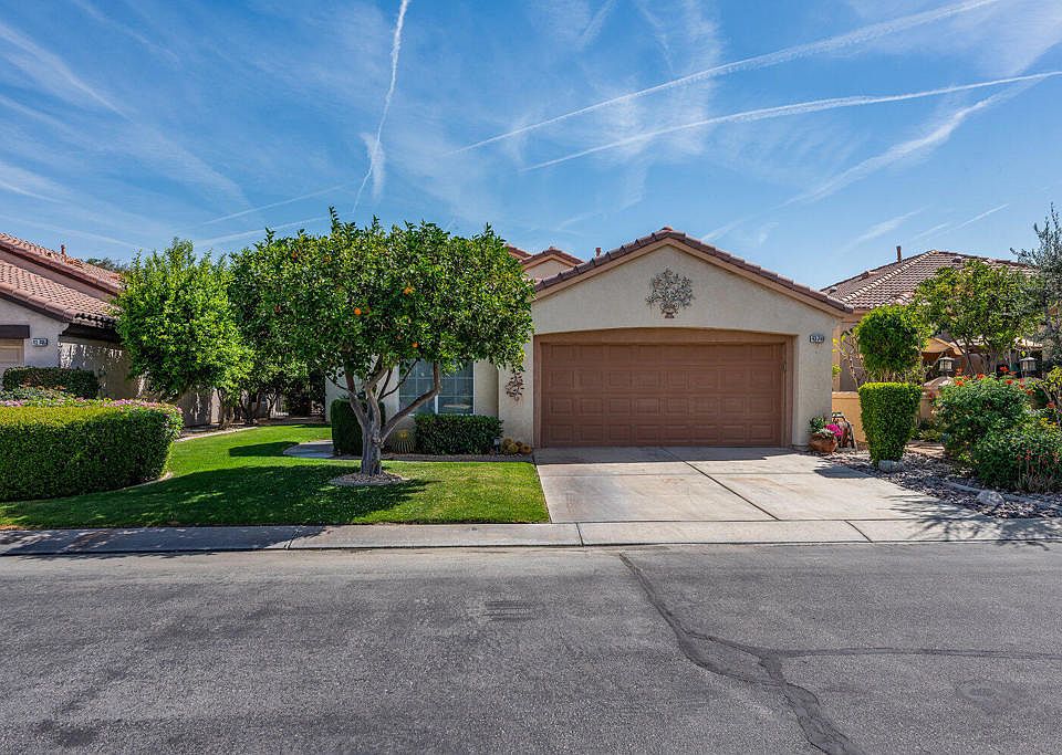 1st image of 43748 Royal Saint George Dr