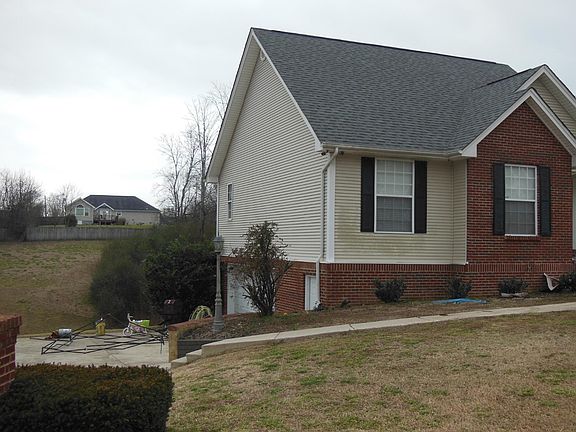 3rd image of 460 Cornerstone Dr