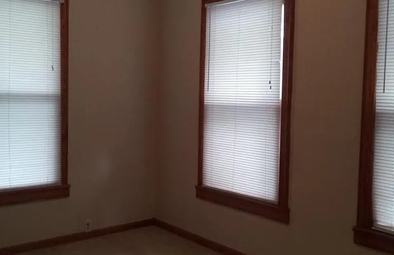 207 Lee Ave — Photo 9