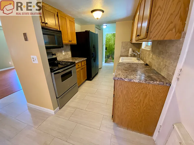 10557 Quail St — Photo 2