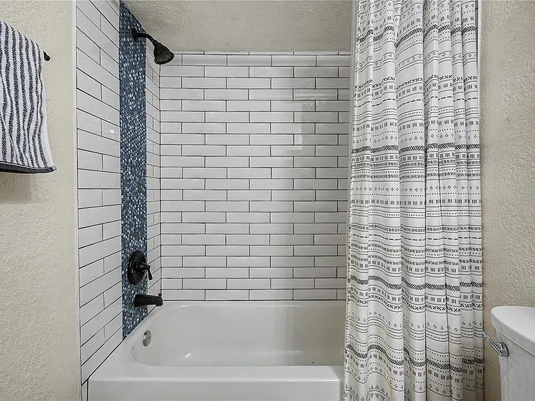 3266 Haviland Ct #303 — Photo 23