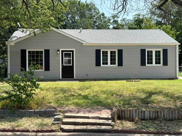 6450 N East Park View St, Wichita, KS 67219