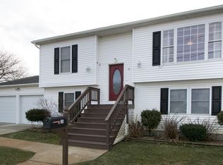 38 C St, Hull, MA 02045