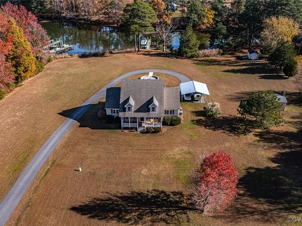1843 Fairport Rd, Reedville, VA 22539