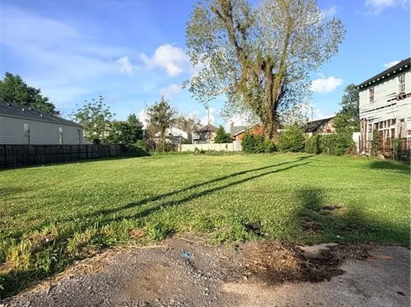 2113 3rd St, New Orleans, LA 70113