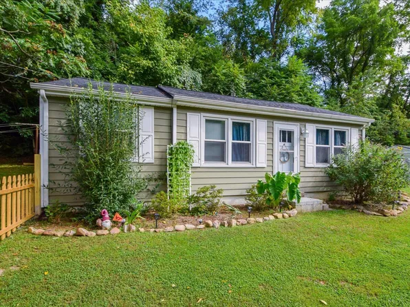531 Parsons Rd, Troutville, VA 24175