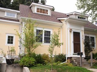 9 Madison St, Amesbury, MA 01913