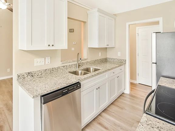 2nd image of 4245 Malaya St