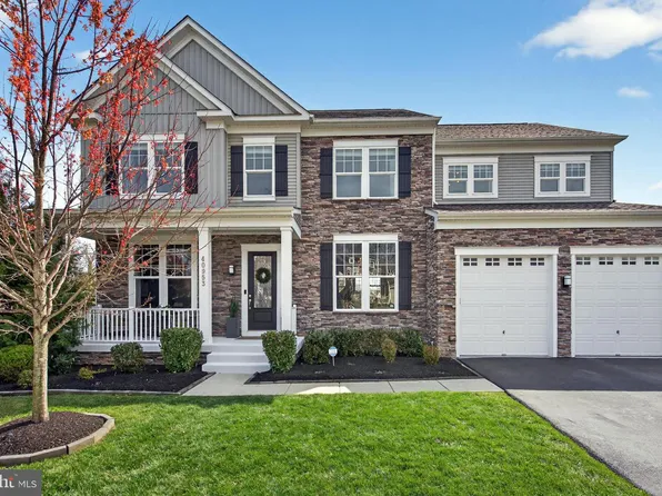 40953 Munson Woods Pl, Aldie, VA 20105