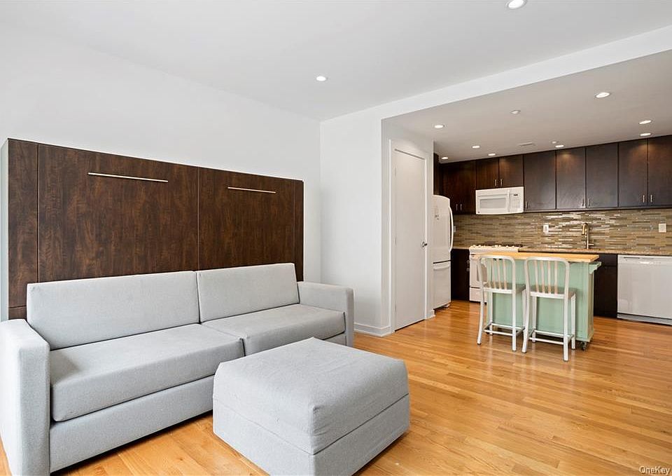 1st image of 152 E 118th St APT 4A