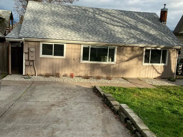 1522 Wasco St, Hood River, OR 97031