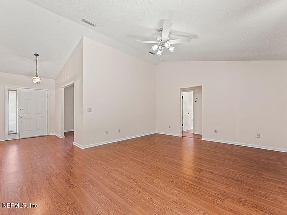 4th image of 990 CHALMET Lane