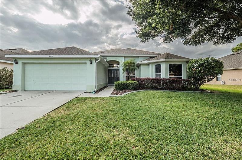 1st image of 12741 Waterhaven Cir