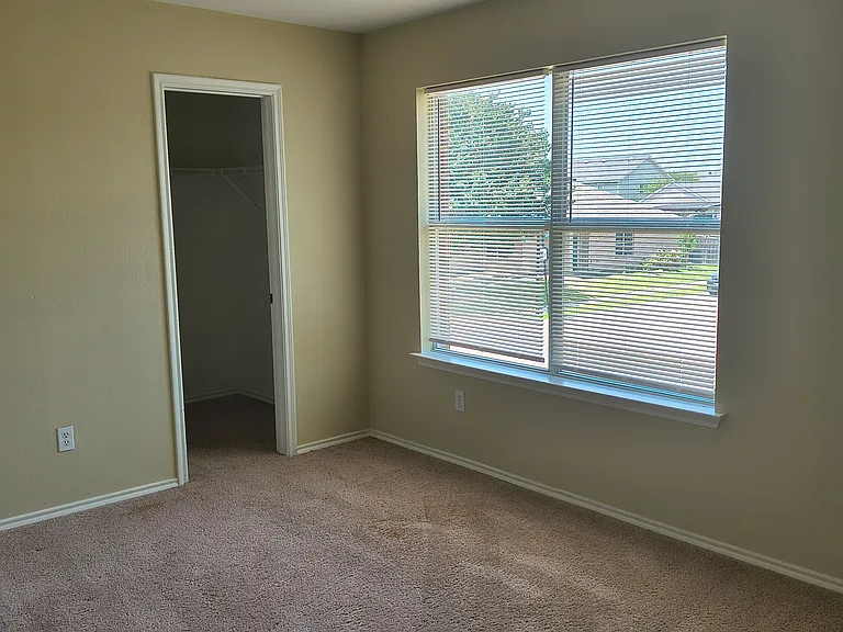 129 Jefferson Dr — Photo 31