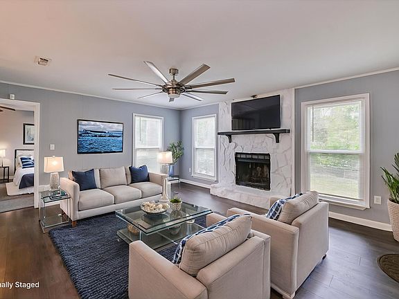5th image of 2204 Glynn Arven Court