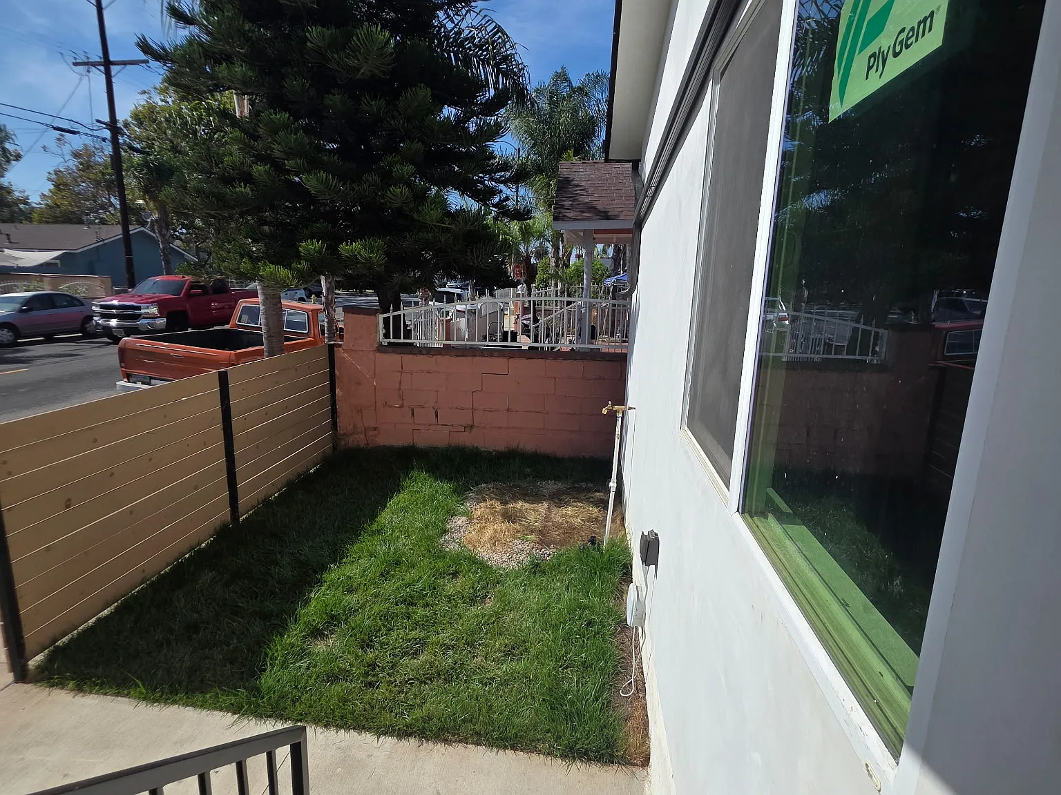 Neptune Ave, Wilmington — Photo 3