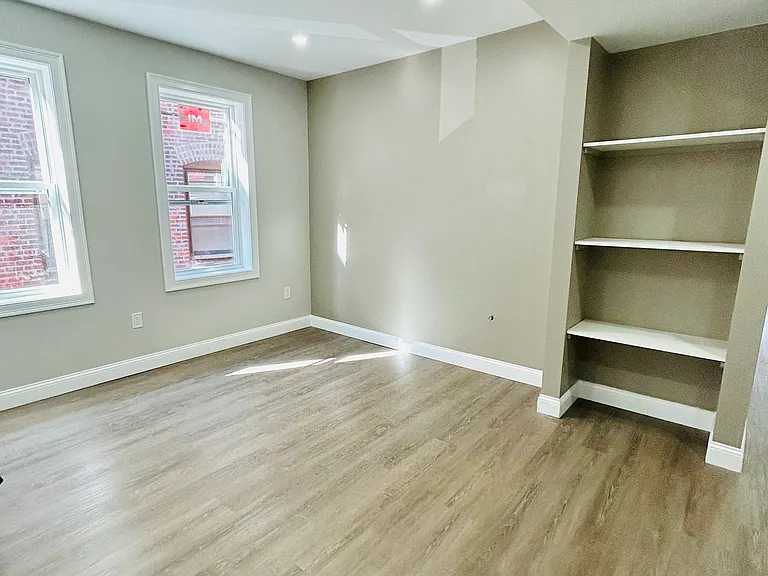 105 Harrishof St #1 — Photo 7