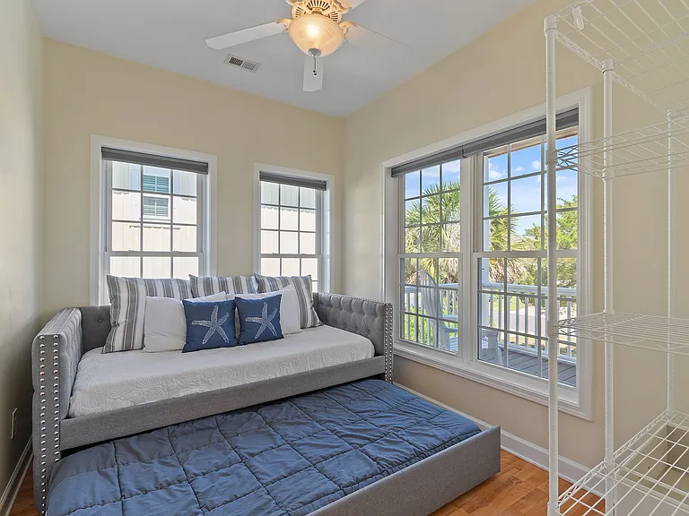 2219 E Pelican Dr — Photo 28
