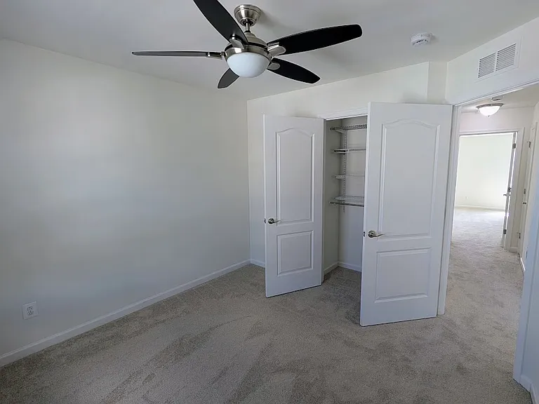 7821 Taggart Ct — Photo 46