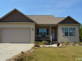 55 Savannah Ridge Ct, Angier, NC 27501