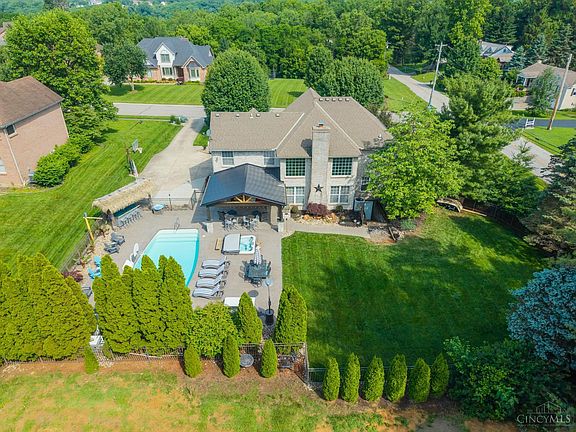 5th image of 6211 Ashbourne Pl