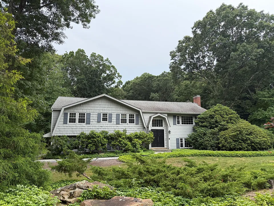 35 Williams Rd