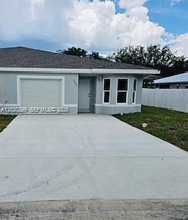 1st image of 1407 Las Villas Blvd
