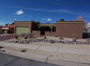 713 Stagecoach Dr, Las Cruces, NM 88011