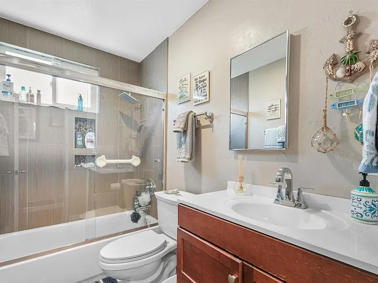 820 Blackwood Dr — Photo 23