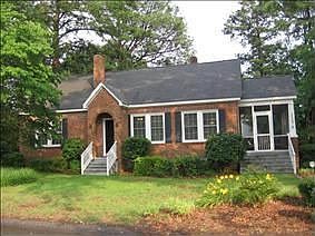2nd image of 315 W Laurel Ave