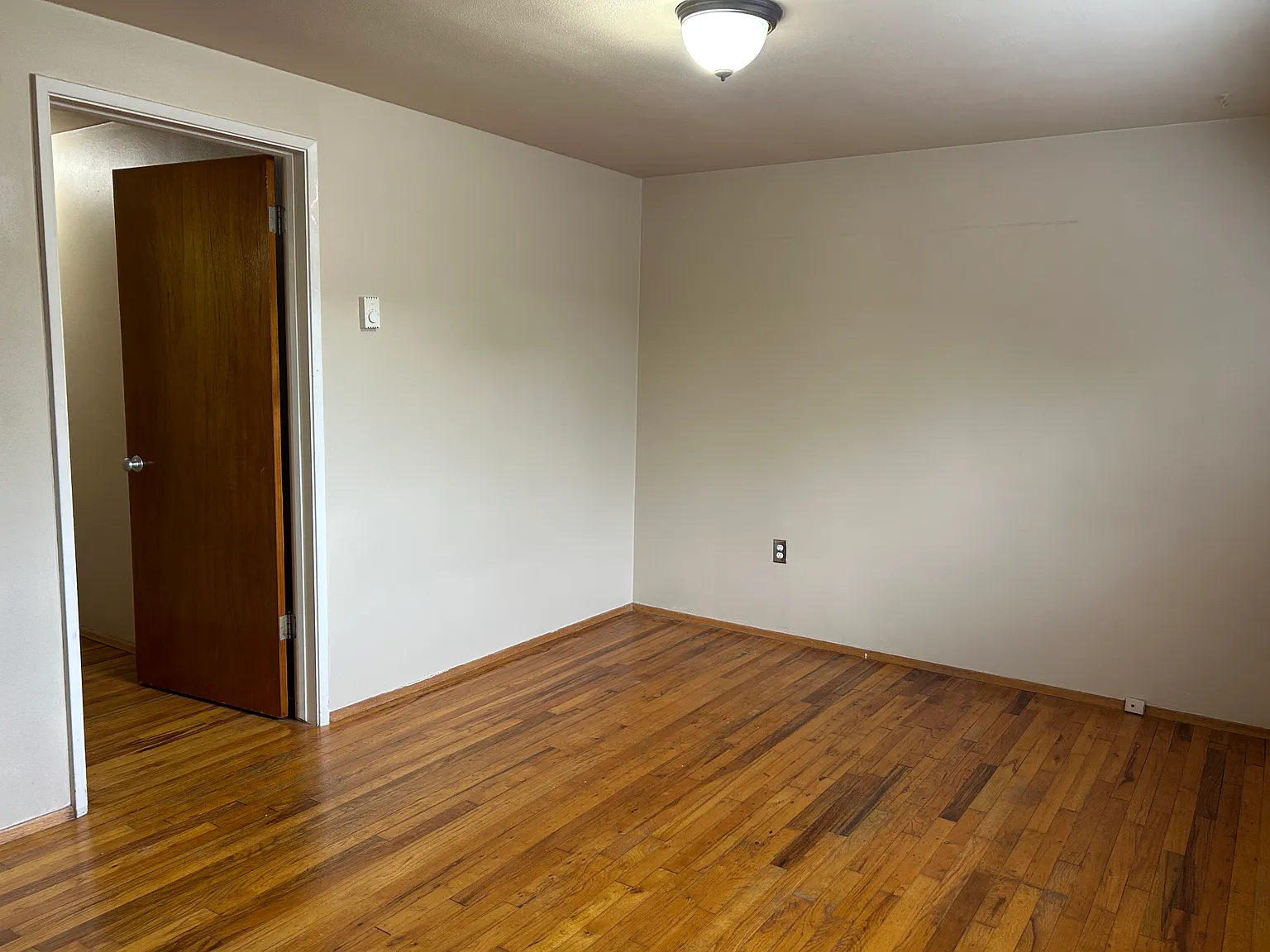 2900 NW Polk Ave — Photo 3