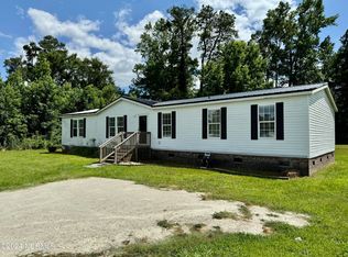 563 Manley Creek Dr, Kinston, NC 28504