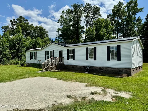 563 Manley Creek Creek, Kinston, NC 28504
