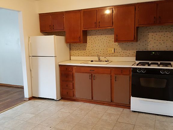Kitchen 1st floor unit