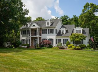 1 Chartwell Ct, Freehold, NJ 07728