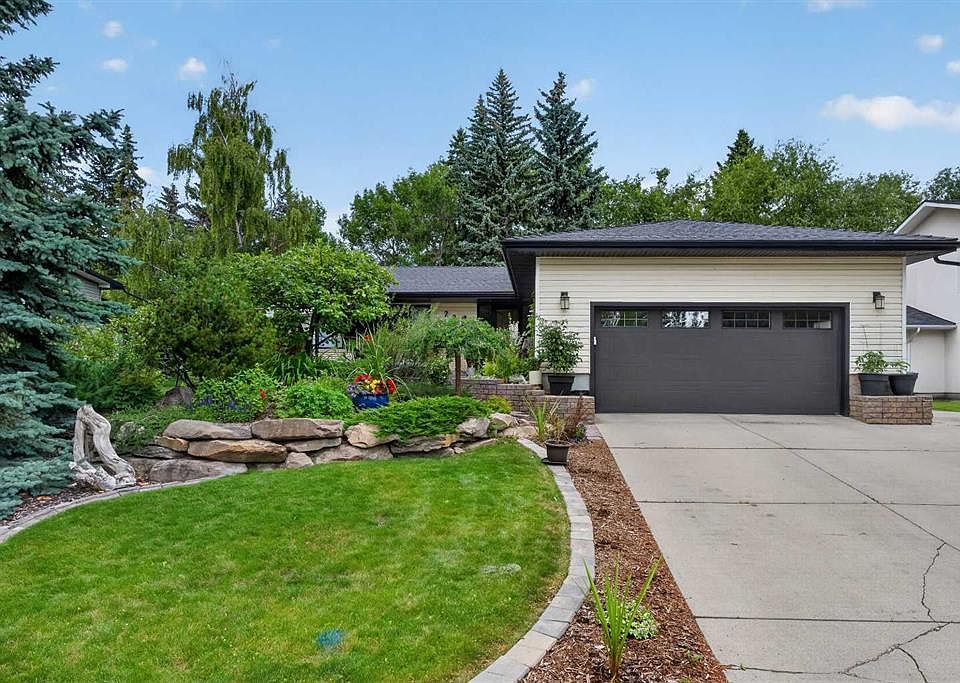 1st image of 22 S Varmoor Pl NW