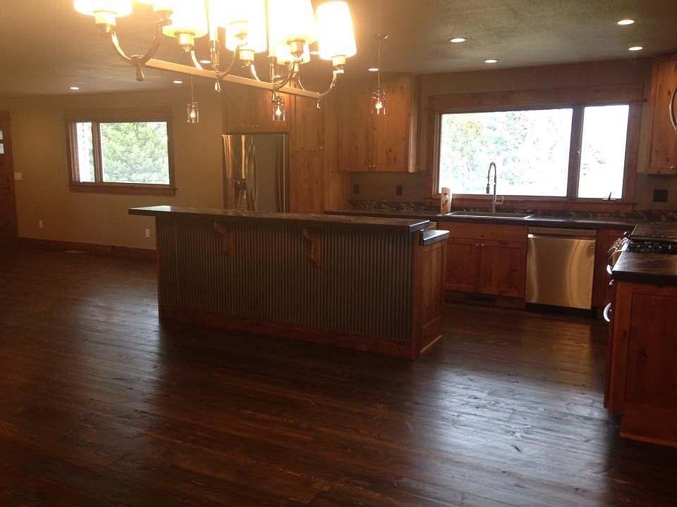 1st image of 154 Paradise Dr