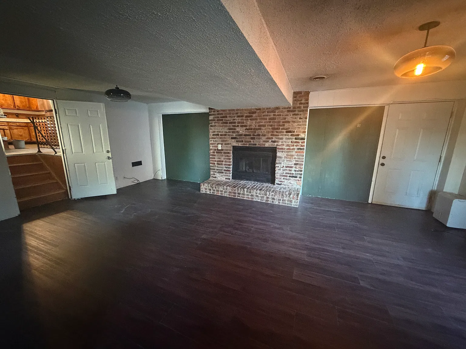 3 bed, 1830 sqft, $2,250 — Photo 4