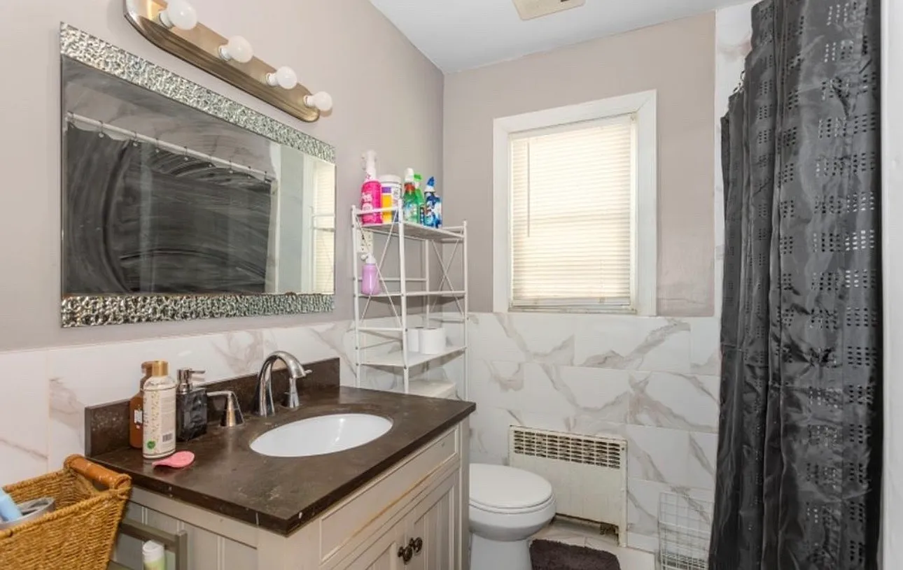 3 bed, $3,000 — Photo 3