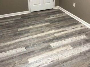 172 Hillcrest Dr, Royston, GA 30662