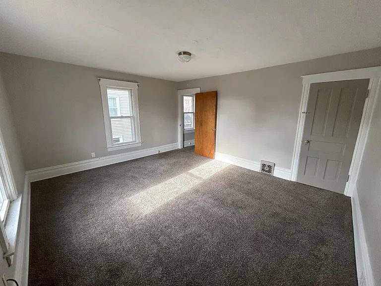 291 Laurel Dr — Photo 21
